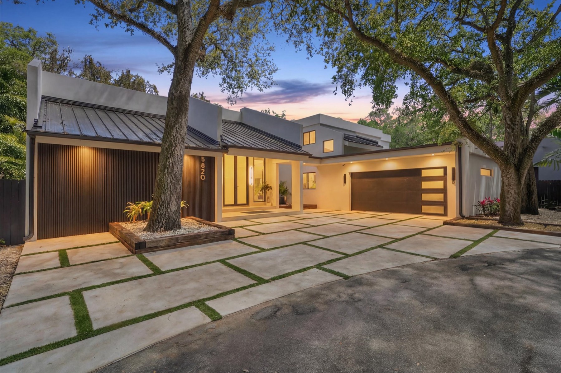 5820 SW 33rd Lane, Fort Lauderdale, at dusk